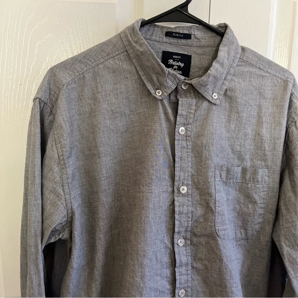 Artistry in Motion Gray Dress Shirt Large